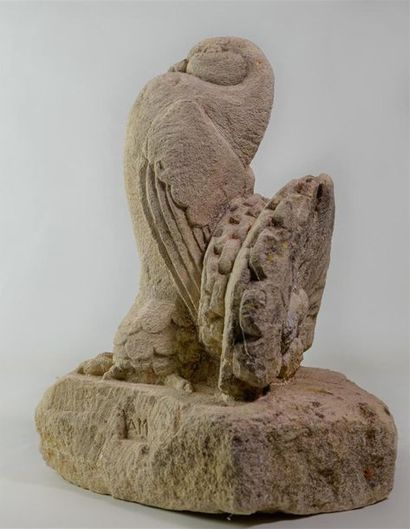 null André MARGAT (1903-1999)
« Pigeon	Boulant»
Sculpture	en taille directe sur pierre...