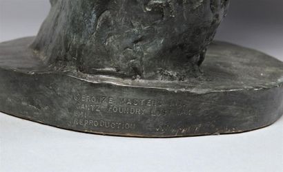 null D'après Auguste RODIN (1840-1917)
« Eve » 
Reproduction en bronze à patine brun...