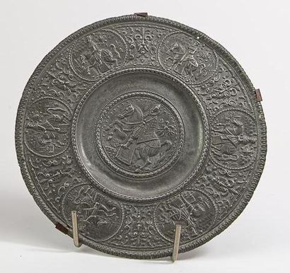 PATENE or pewter host plate with light relief...