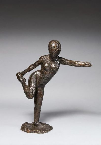 null D'après Edgar DEGAS (1834-1917)
« Danseuse faisant le mouvement de tenir son...
