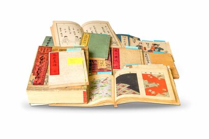 null JAPON - Epoque EDO (1603 - 1868) et Meiji (1868 -1912)

Ensemble d'albums comprenant...