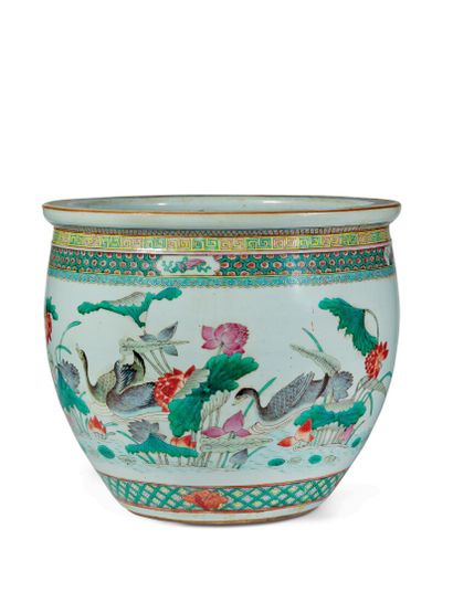 null CHINE - XIXe/XXe siècle

Jardinière en porcelaine de la Famille Verte à décor...