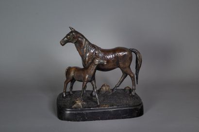 null Jean Louis CHENILLON (1810-1875) "Jument et son poulain" en bronze à patine...