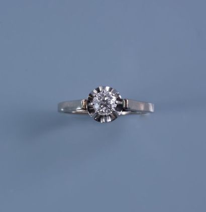 SOLITAR in platinum and 18 ct white gold...
