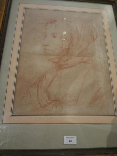 Ecole du XVIIIème siècle "Portrait de femme", dessin à la sanguine. Déchirures et...