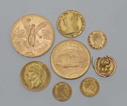 null Lot de pi èces en or: une pièce de 50 pesos mexicain datée 1944, une pièce de...