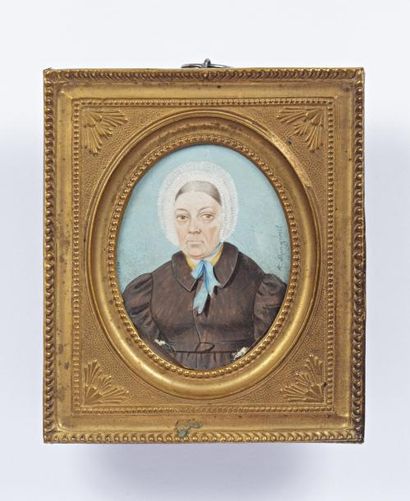 A. LANGEVEIL (actif en 1835) Femme âgée en bonnet blanc à ruban bleu, robe marron,...