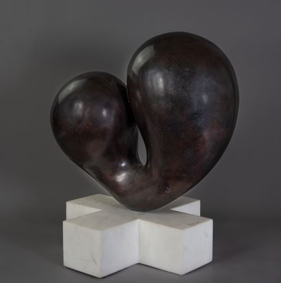 null Arno SEBBAN (born in 1975) " Valseuses" Bronze patina on a white marble base....