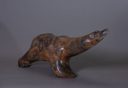 null Pierre CHENET (XXth-XXIst century) "Polar bear" Bronze with brown-green shaded...