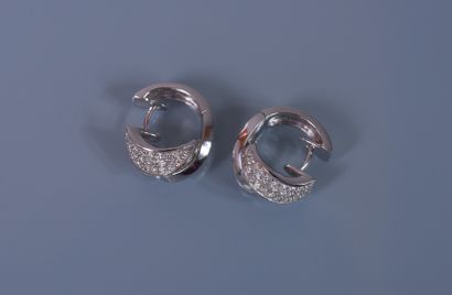 null LF. PAIR OF EARRINGS in 18ct white gold, half set with small diamonds. In R....