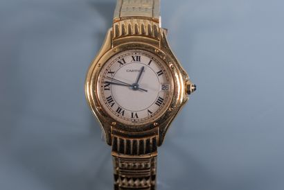 null CARTIER. Lady's wristwatch model "Cougar". Case and bracelet in 18K gold. Beige...