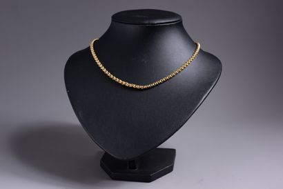 NECKLACE in 18 ct gold with forçats links....