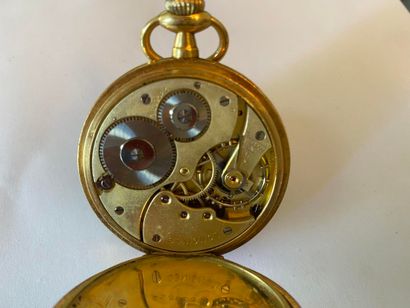 null LONGINES, Montre de gousset chronomètre en or jaune 18 ct, cadran émaillé à...