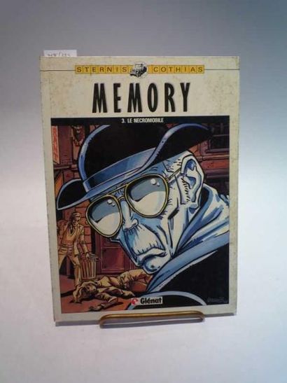 STERNIS/COTHIAS "MEMORY", 3. Le Nécromobile, éd. Glénat. 1988. EO. Couverture sale....