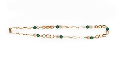 NECKLACE in 18 ct yellow gold with oval and...