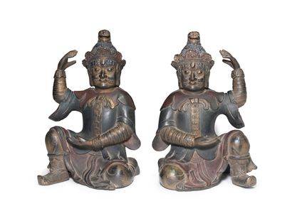 CHINA - IN THE QIANLONG STYLE 
Pair of foreign...