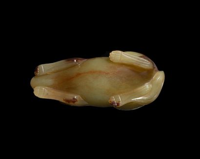 null Jade statue of a reclining animal

China, Song style

L : 6,8 cm