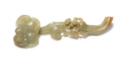 null CHINA - QING dynasty (1644 - 1911)

Celadon and rust nephrite ruyi sceptre,...