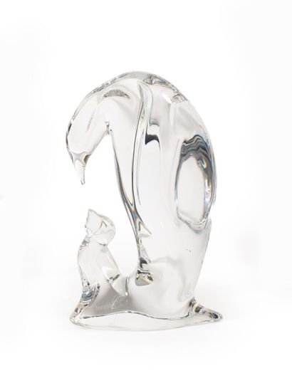 null BACCARAT "Pingouin et son petit" SUJET en cristal moulé signé et cachet sous...