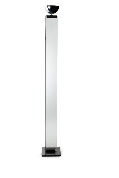 null In the taste of MAX BAGUARA, floor lamp in lacquered steel and double glass...