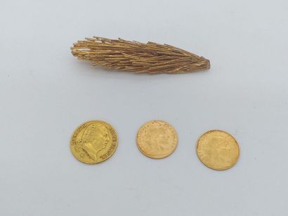 Trois pièces en or : 20 fr L. XVIII de 1847...