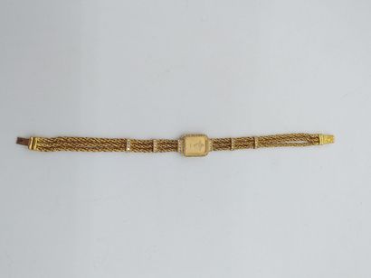 null Baume et Mercier

Montre bracelet de dame en or jaune 750°/00, boitier en or,...