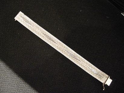 null Bracelet maille semi-rigide en argent, longueur : 18,4 cm et pds brut : 36g