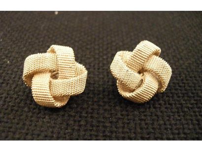 null Paire de clips d'oreilles en or jaune grainé en forme de noeud