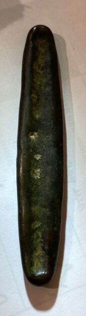 Lingot en bronze

L : 9,5 cm

(4091 et 1...