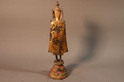 null THAILAND, Ratanakosin, circa 1900
Statuette of a Buddha standing on a lotus-shaped...