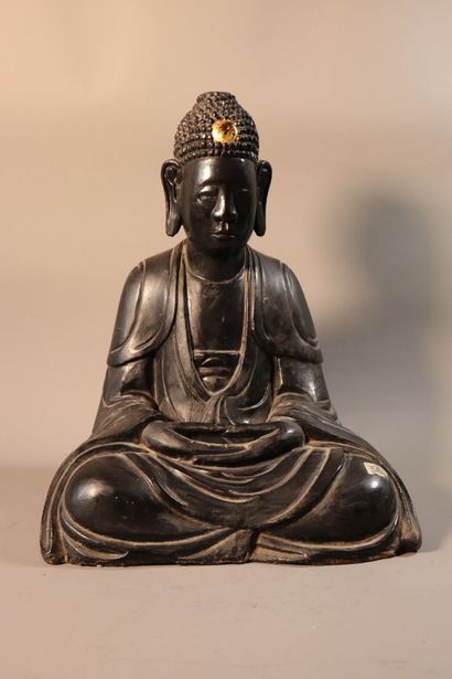 null VIETNAM, 19th century
Statuette of a Buddha in brown lacquered wood, seated...
