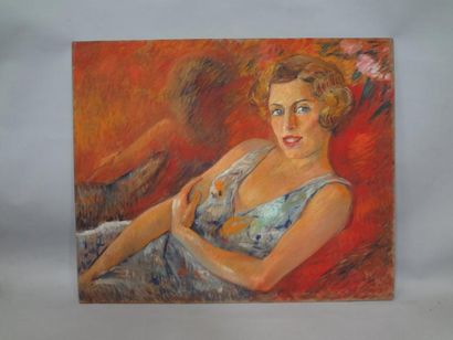 Georges CAPRON "Modèle sur fond rouge" Huile sur panneau. 60,5 x 73 cm. Vendu en...