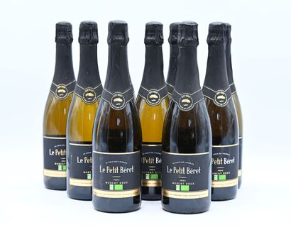 9 bouteilles de MUSCAT DOUX, Petit Béret,...