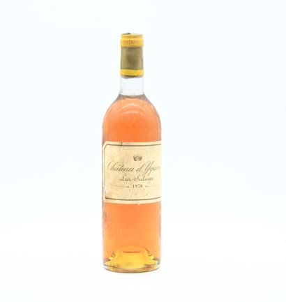 null 1 bouteille CH. D'YQUEM, 1° cru supérieur Sauternes 1976 (es, ela, capsule abîmée,...