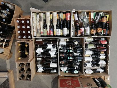 null PALETTE de BIERES avec et sans alcool comprenant environ 180 bouteilles de Montmorillon,...
