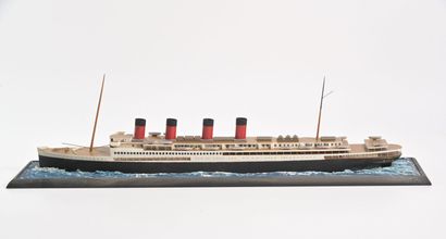 null "FRANCE-1962" painted wooden model of the liner in the colors of the Compagnie...