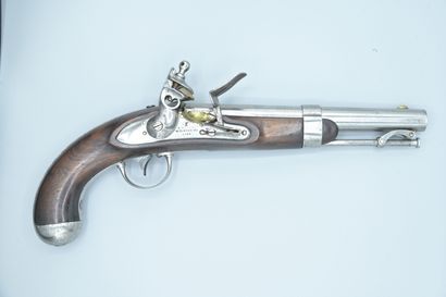 null Pistolet réglementaire à silex. Platine à corps rond marquée "MILBURY MS 1841"....