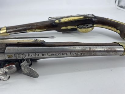 null Important pair of military pistols. Punched locks with miquelet. Long barrels....