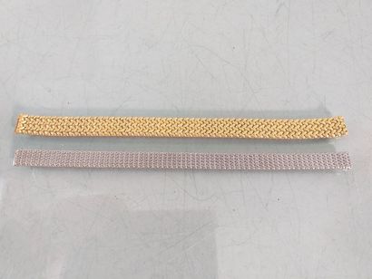 null TWO ZIP BRACELETS, one in yellow gold 750°/00 (19.5 x 1.2 cm) and the other...