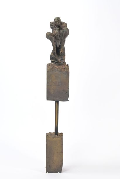 null Olivier MATTEI
Sculpture 
résine bois et métal
H : 70 cm
(Accidents)