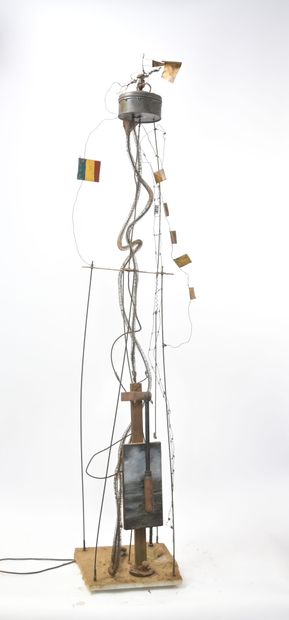 null Olivier MATTEI
Sculpture mobile
Fer, bois, métal et divers
électrifiée (à remettre...