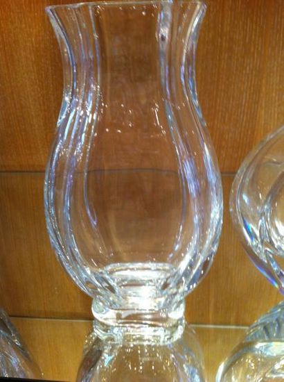 null BACCARAT - Vase Coquelicot en cristal. Prix boutique: 970 €
