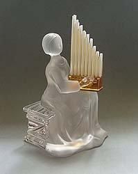 SAINT LOUIS SAINT LOUIS - Orgue portatif en cristal, H. 13,5 cm. Prix boutique: 395...