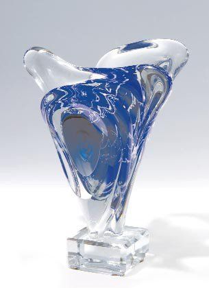 LELOUP Louis, né en 1929 (Belgique) "MARINE" Sculpture en verre massif, de forme...