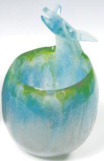 MATHIS Sylvain, né en 1967 "IDOLE ENFANTINE" Sculpture en pâte de cristal simulant...