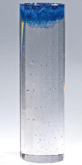 RYBAK Jaromir (né en 1952, Slovaquie) Cylindre en verre fusionné optique taillé à...