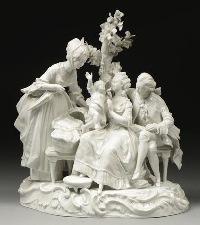 Dans le goût de Meissen, Allemagne, XIXe siècle "Maternité". H: 36 cm (petits accidents...