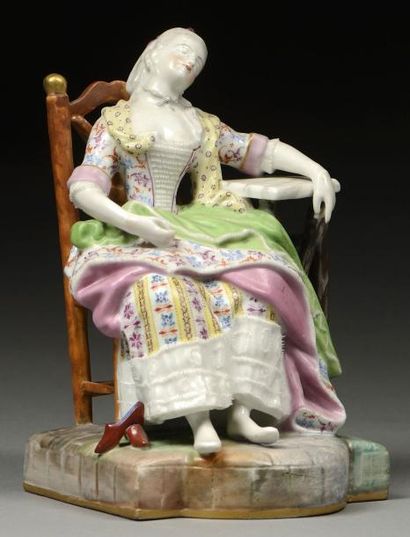 Dans le goût de Meissen, Allemagne, XIXe siècle "La femme Endormie". H:17 cm (petits...