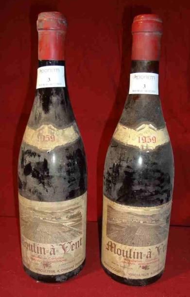 null 2 Bouteilles, Moulin-à-Vent, 1959, Grand Vin de Bourgogne, Jean Picolet. (Etiquettes...