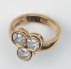 null BAGUE en or jaune sertie de 3 diamants de taille ancienne ou 1/2 taille, 1 ct...